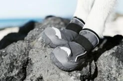 Hurtta Outback Boots Black 7 Hurtta Outback Boots Black -Goedkope Dierenwereld XL winkel 6410329321191 tm 44 c